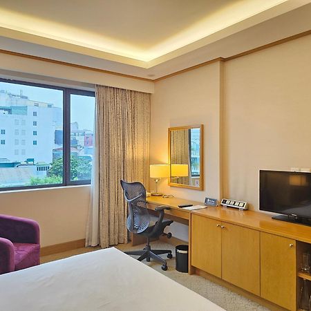 Hilton Garden Inn Hanoi Exterior photo